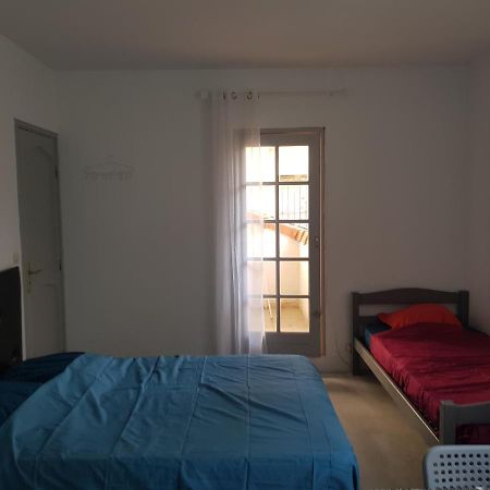 Studio Pour 3 Personnes Au Calme Dans Villa ニース エクステリア 写真